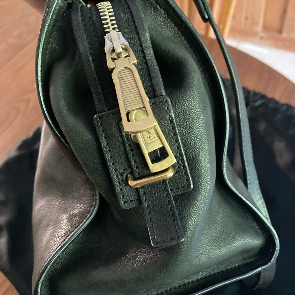 SOLD LABOR YAY SALE! Yves Saint Laurent Y Cabas Black Satchel with Gold Hardware - Picture 8 of 16